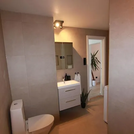 Newly Renovated In Sogne Apartamento