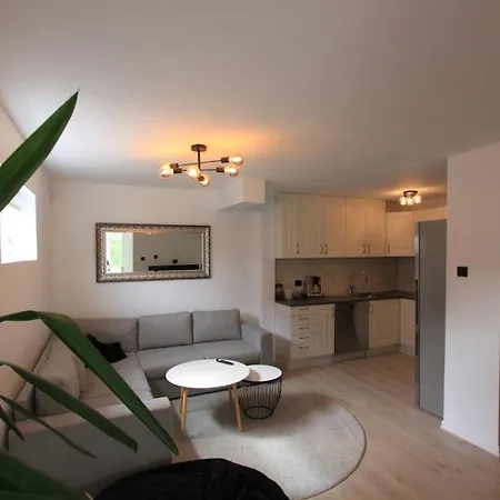 Newly Renovated In Sogne Апартаменты Кристиансанд